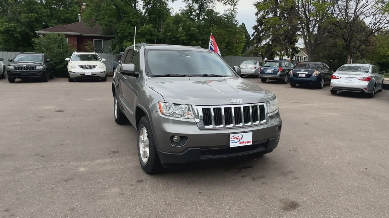 2012 Jeep Grand Cherokee Laredo Sport photo 2
