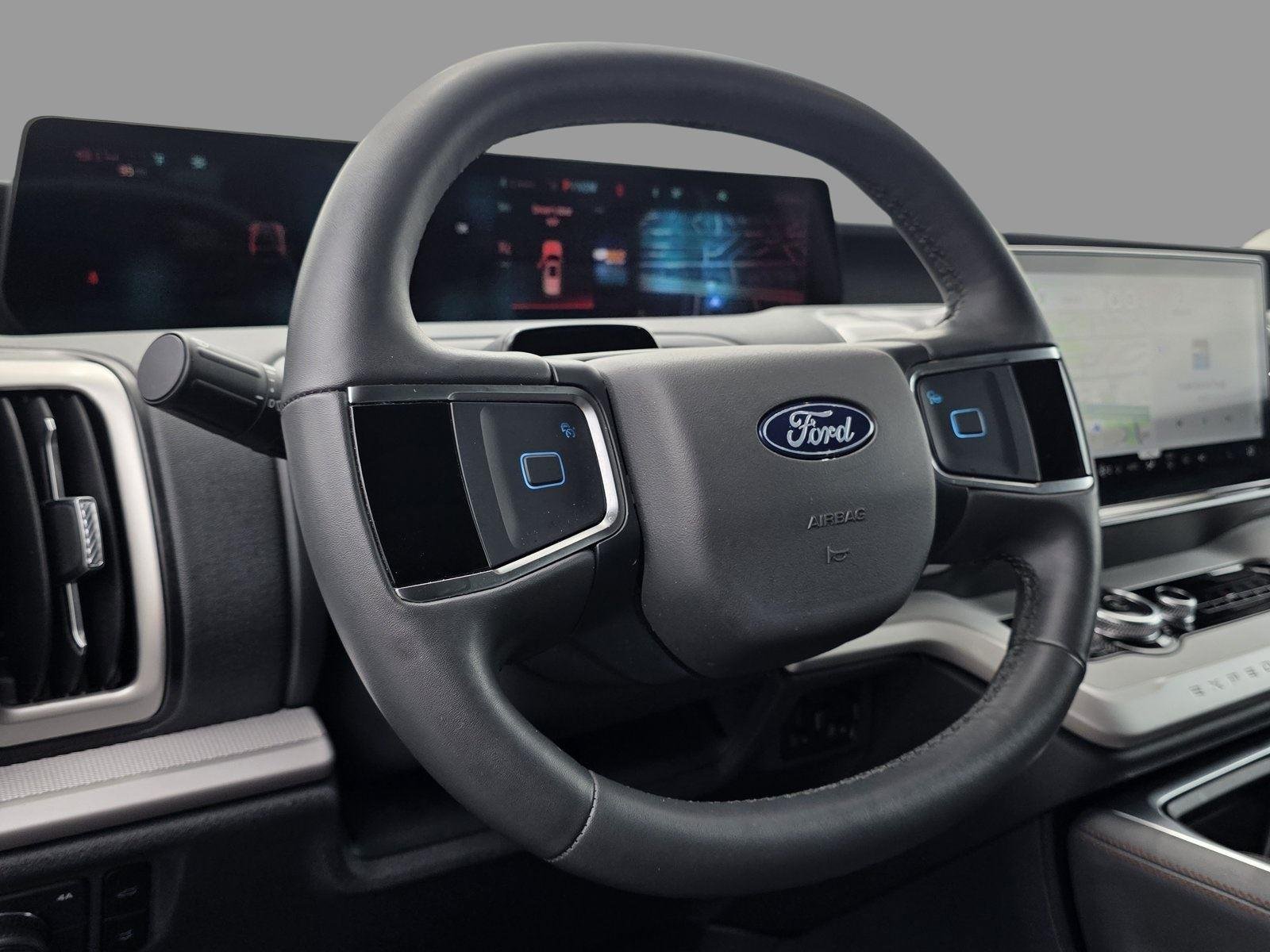 Used 2025 Agate Black Ford Active image 10