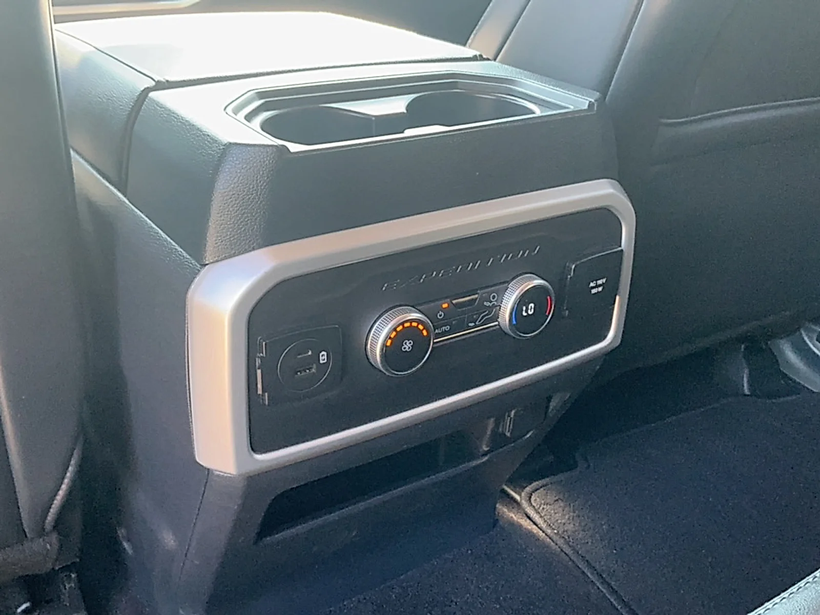 Used 2022 Dark Matter Metallic Ford XLT MAX image 12