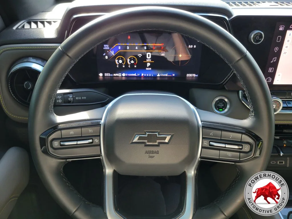 Used 2024 Gray Chevrolet ZR2 image 33