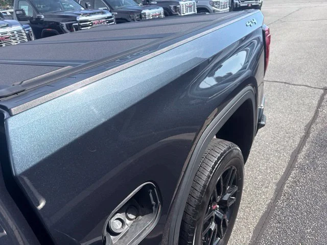 Used 2020 Blue GMC Elevation image 6