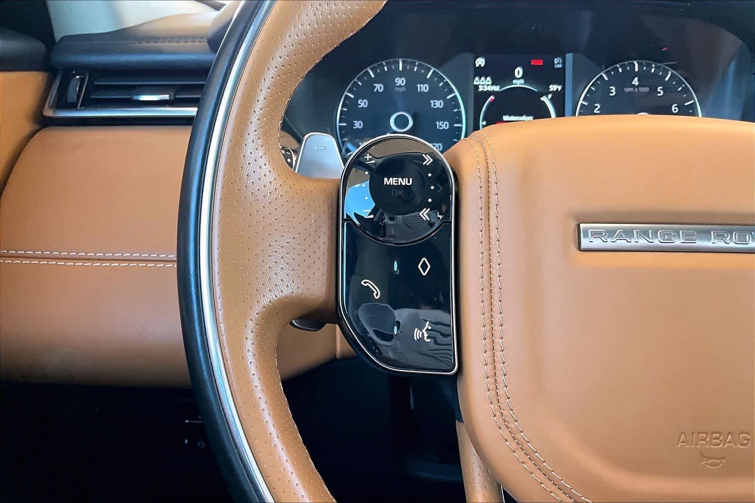 Used 2019 Kaikoura Stone Metallic Land Rover S image 24