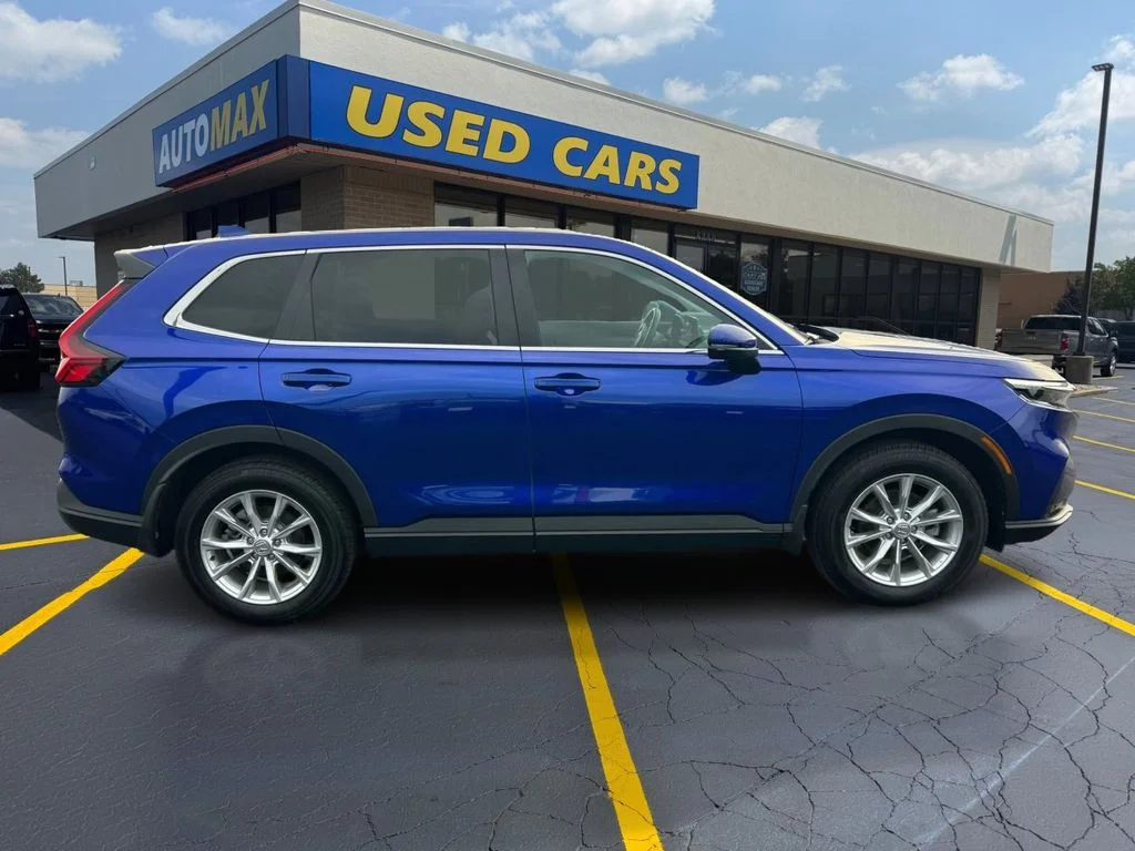 Used 2024  Honda EX-L image 2
