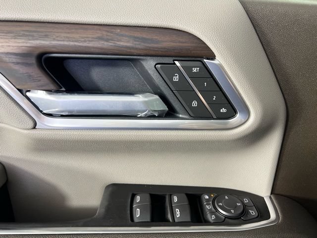 New 2026 Onyx Black GMC SLT image 17