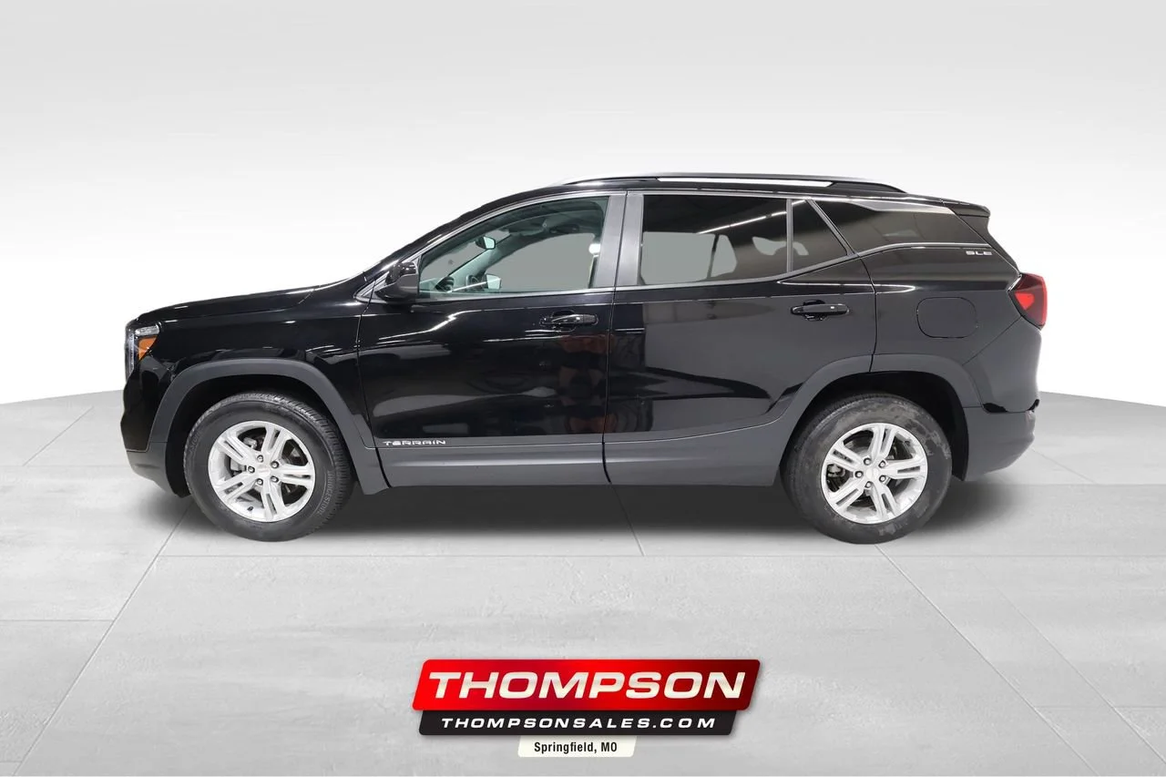 2024 GMC Terrain SLE AWD's photo