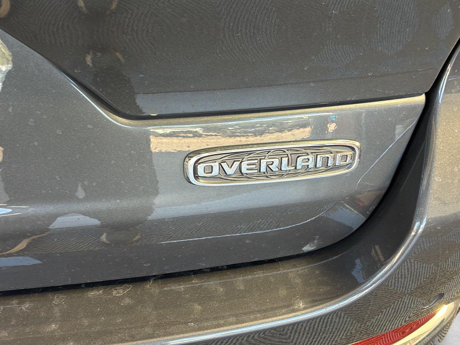 Used 2023 Baltic Gray Metallic Clearcoat Jeep Overland image 37