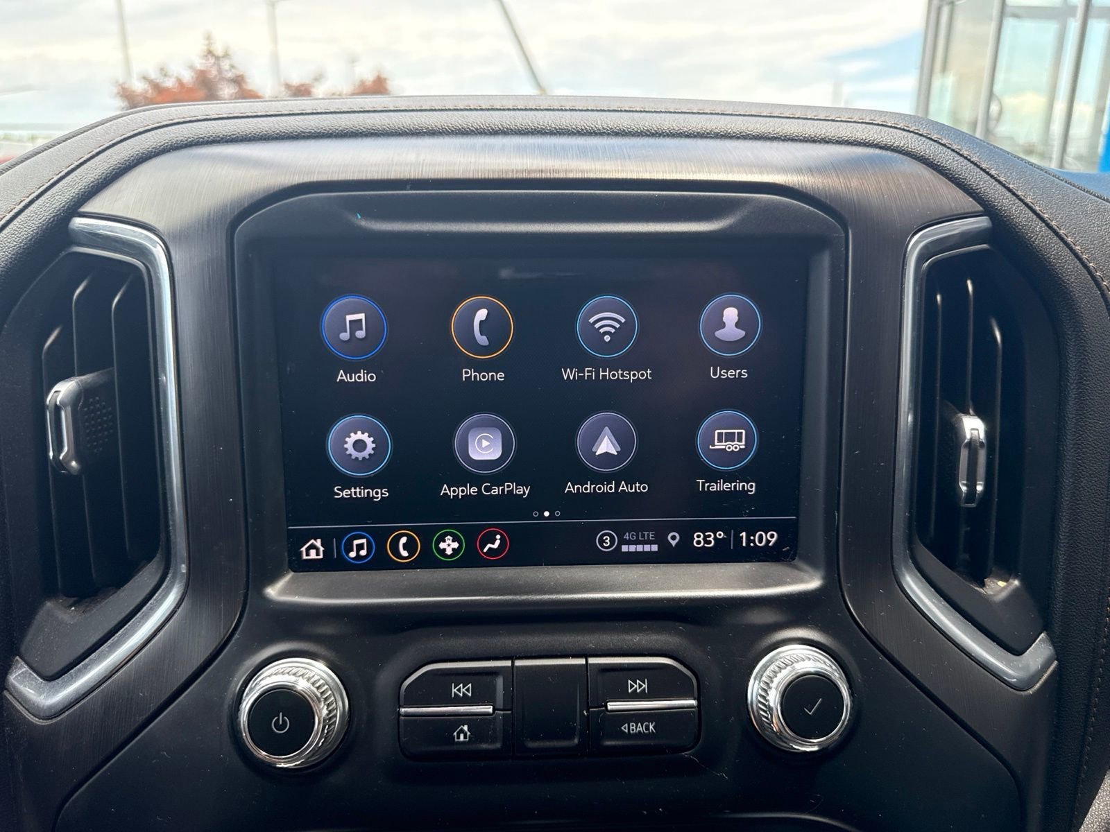 Used 2021 Summit White GMC AT4 with Trailering Package image 22