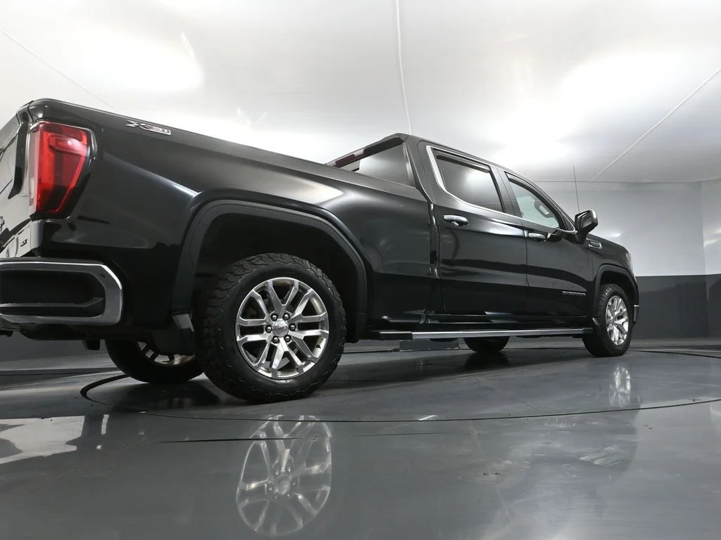 Used 2020 Black GMC SLT image 55