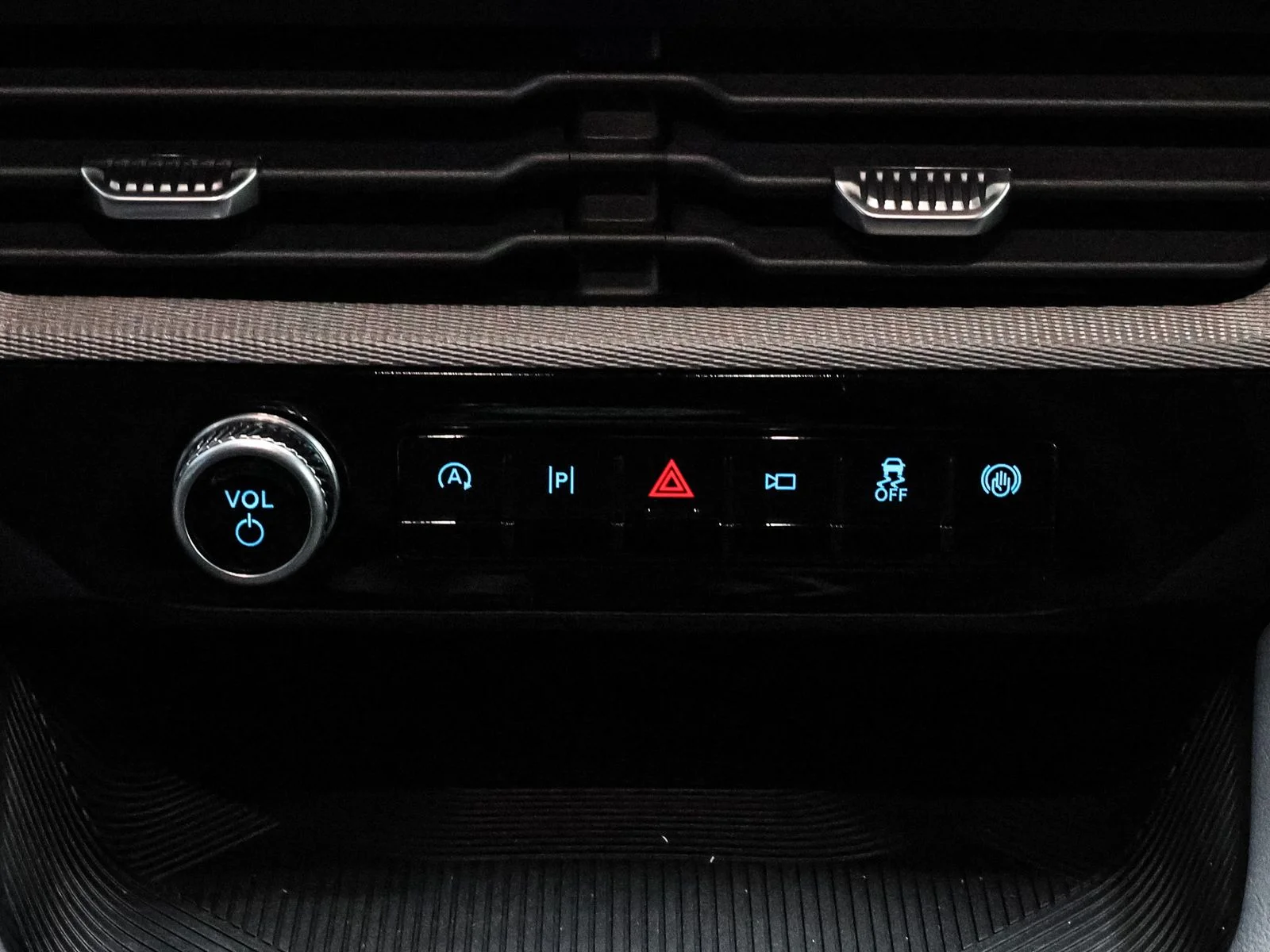 New 2026 Agate Black Metallic Ford Active image 28