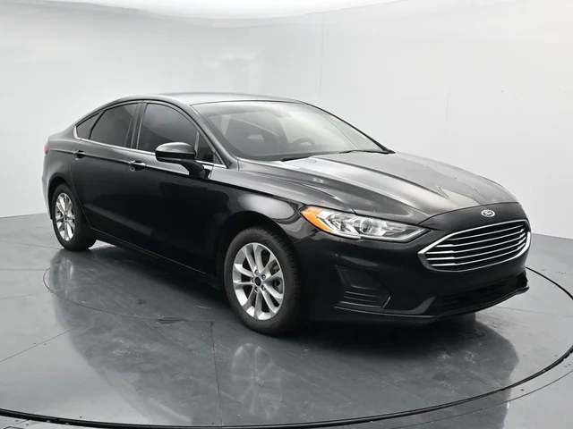 Used 2020 Ford Fusion SE