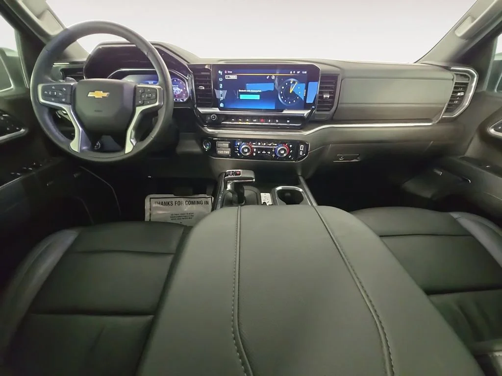 Used 2024 Summit White Chevrolet LTZ image 10