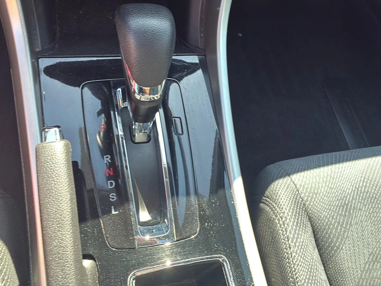 Used 2017 Crystal Black Pearl Honda EX image 7