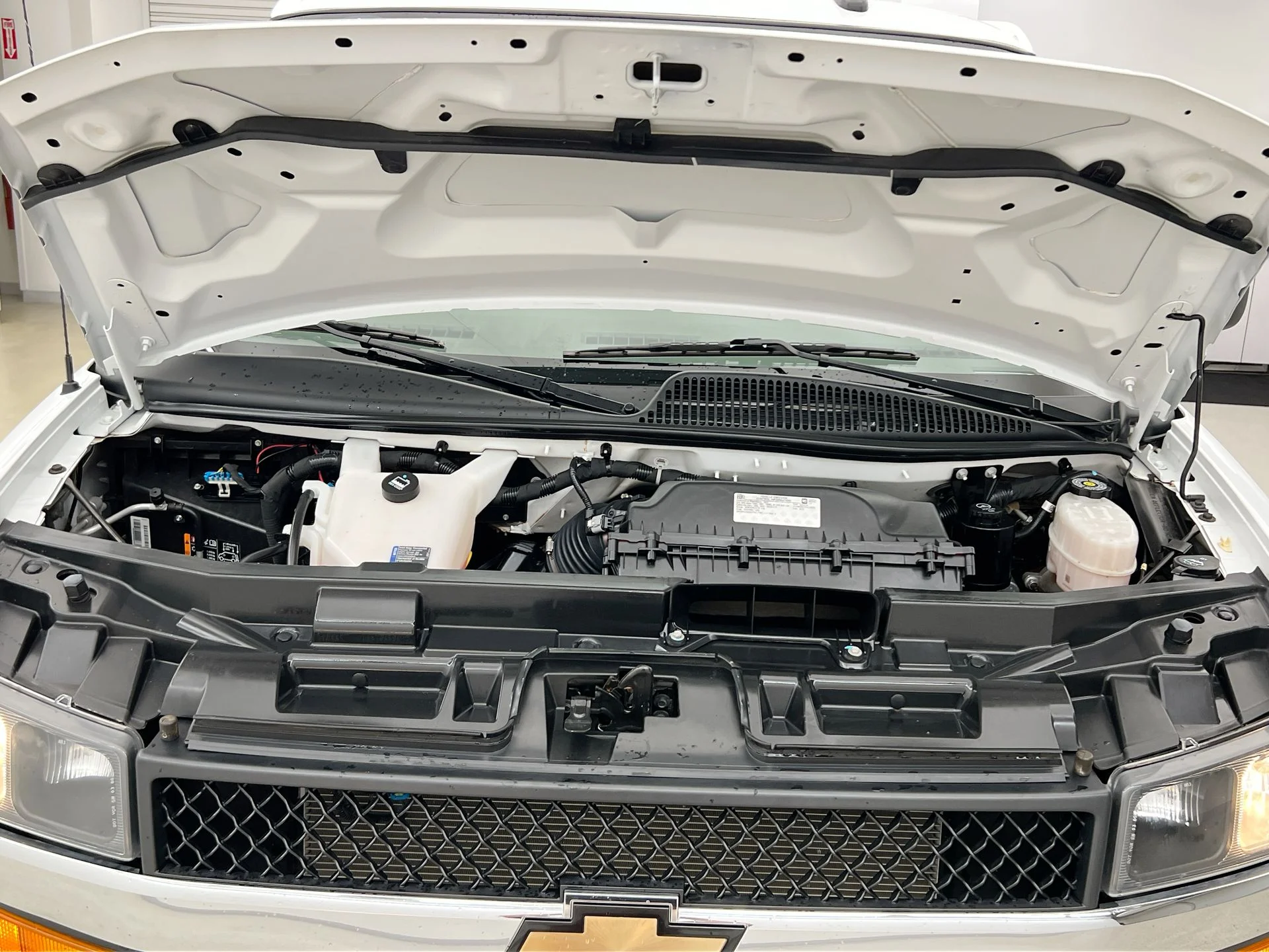 Certified Used 2025 White Chevrolet LT image 34