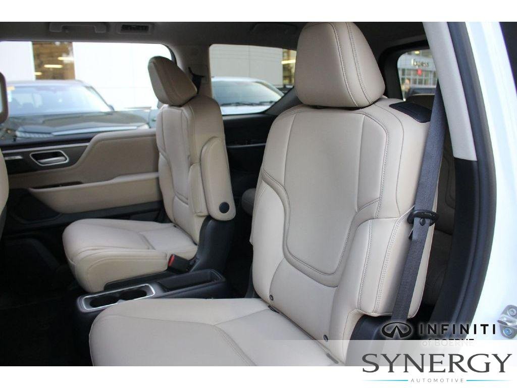 Certified Used 2026 Radiant White INFINITI PURE image 23