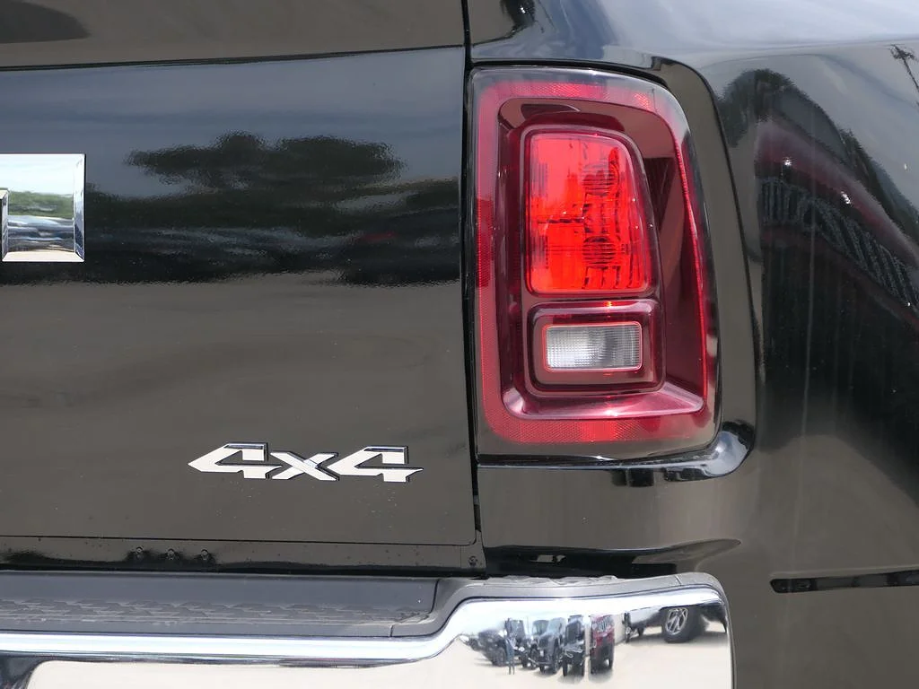 New 2026 Diamond Black Crystal Pearl Coat RAM Tradesman Crew Cab 4x4 8