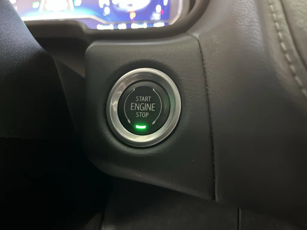 Used 2022 Empire Beige Metallic Chevrolet Z71 image 24