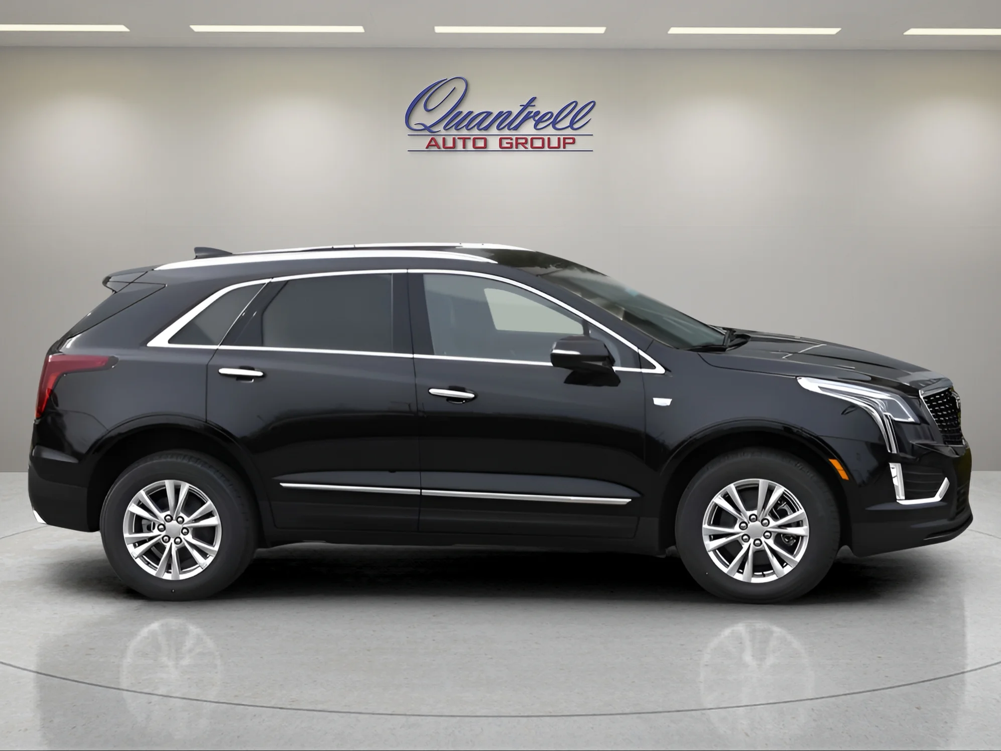 2026 Cadillac XT5 Luxury - Photo 3