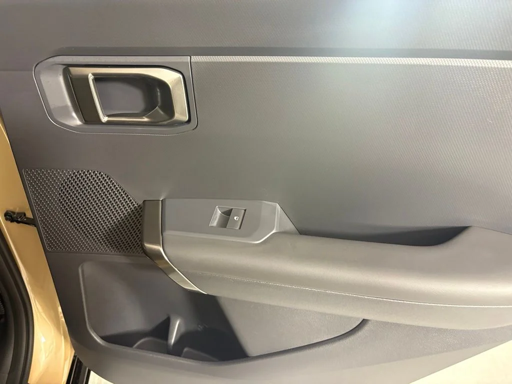 New 2027 Terrain Brown Kia X-Line S image 15