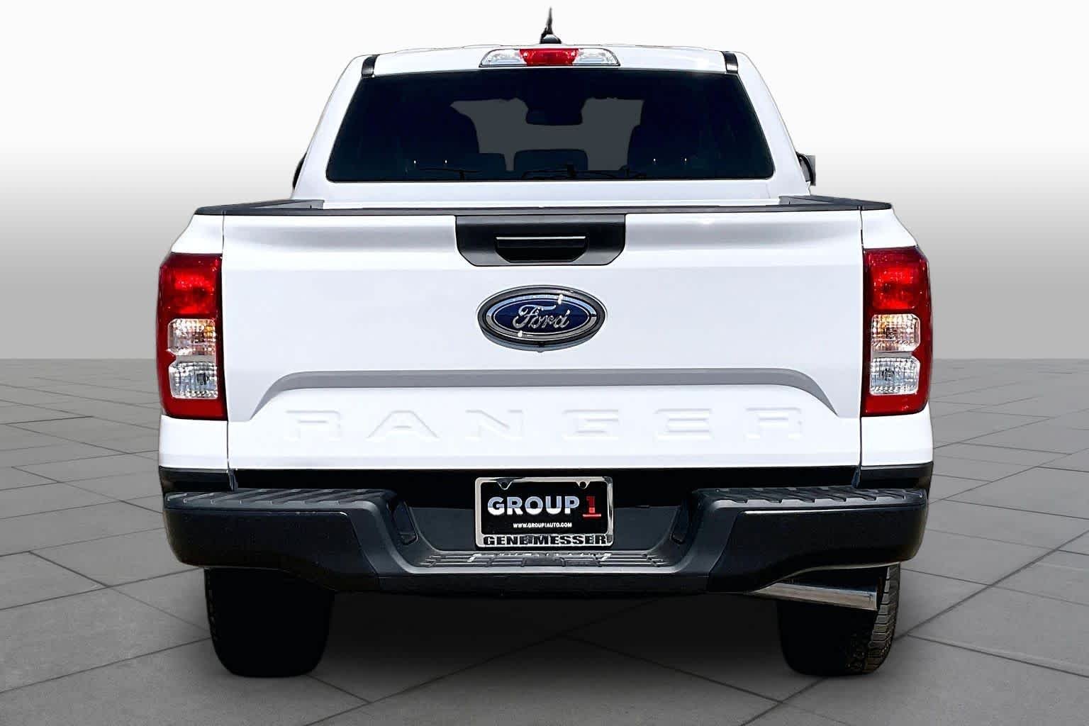 New 2026 Oxford White Ford XL image 4