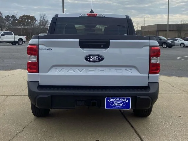 New 2026 Space White Metallic Ford XLT image 3
