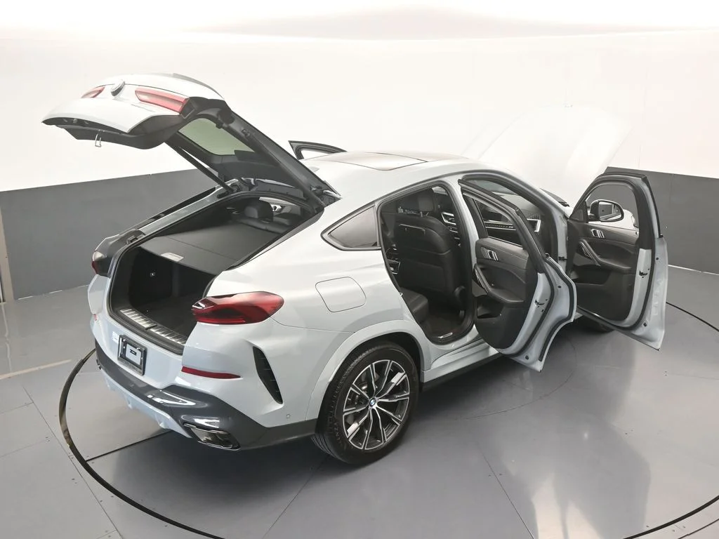 Used 2026 Gray Metallic BMW xDrive40i image 77