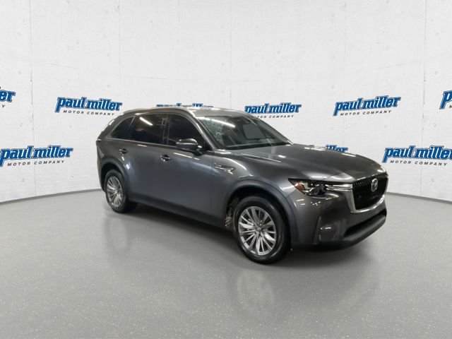 Used 2024 Machine Gray Metallic Mazda Preferred image 2