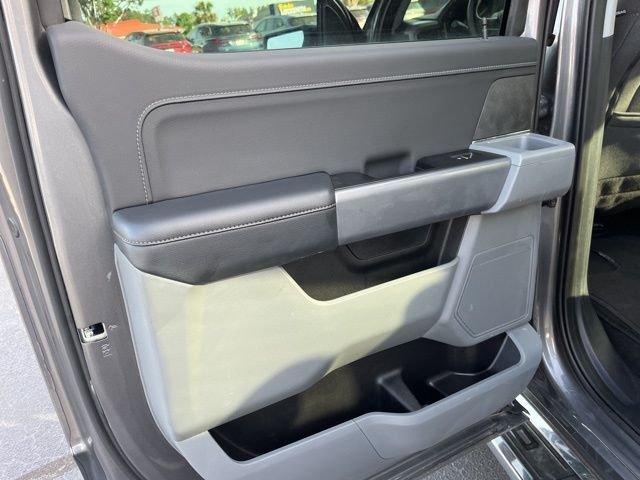 Used 2024 Gray Ford XLT image 10