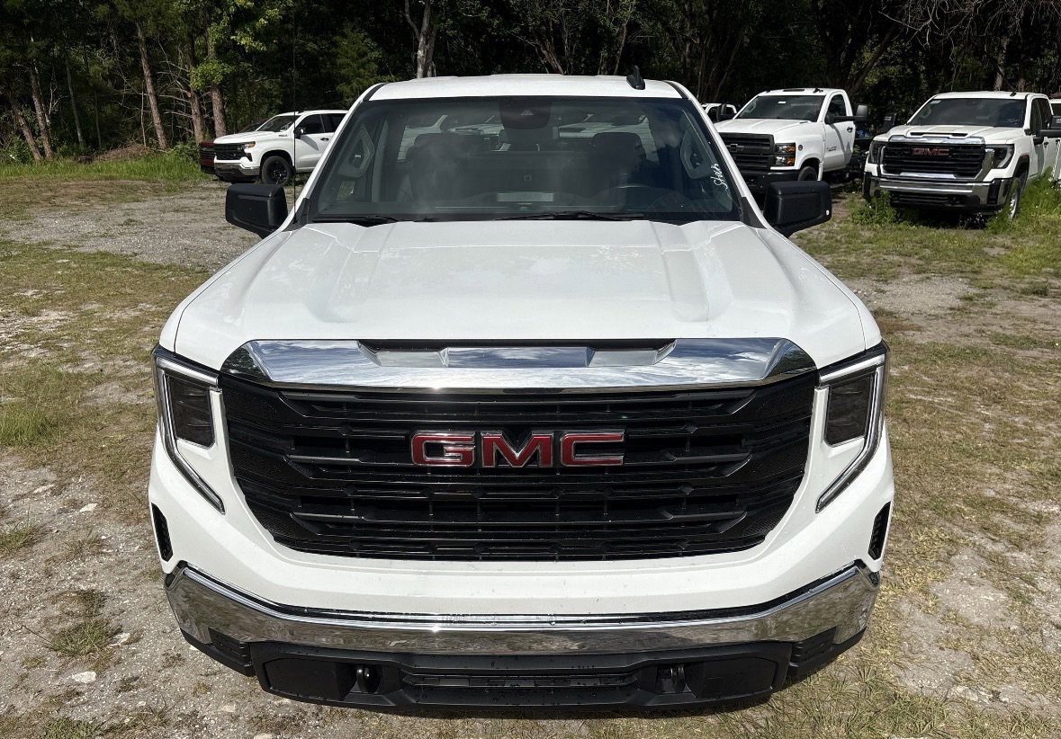2026 GMC Sierra 1500 Pro - Photo 9