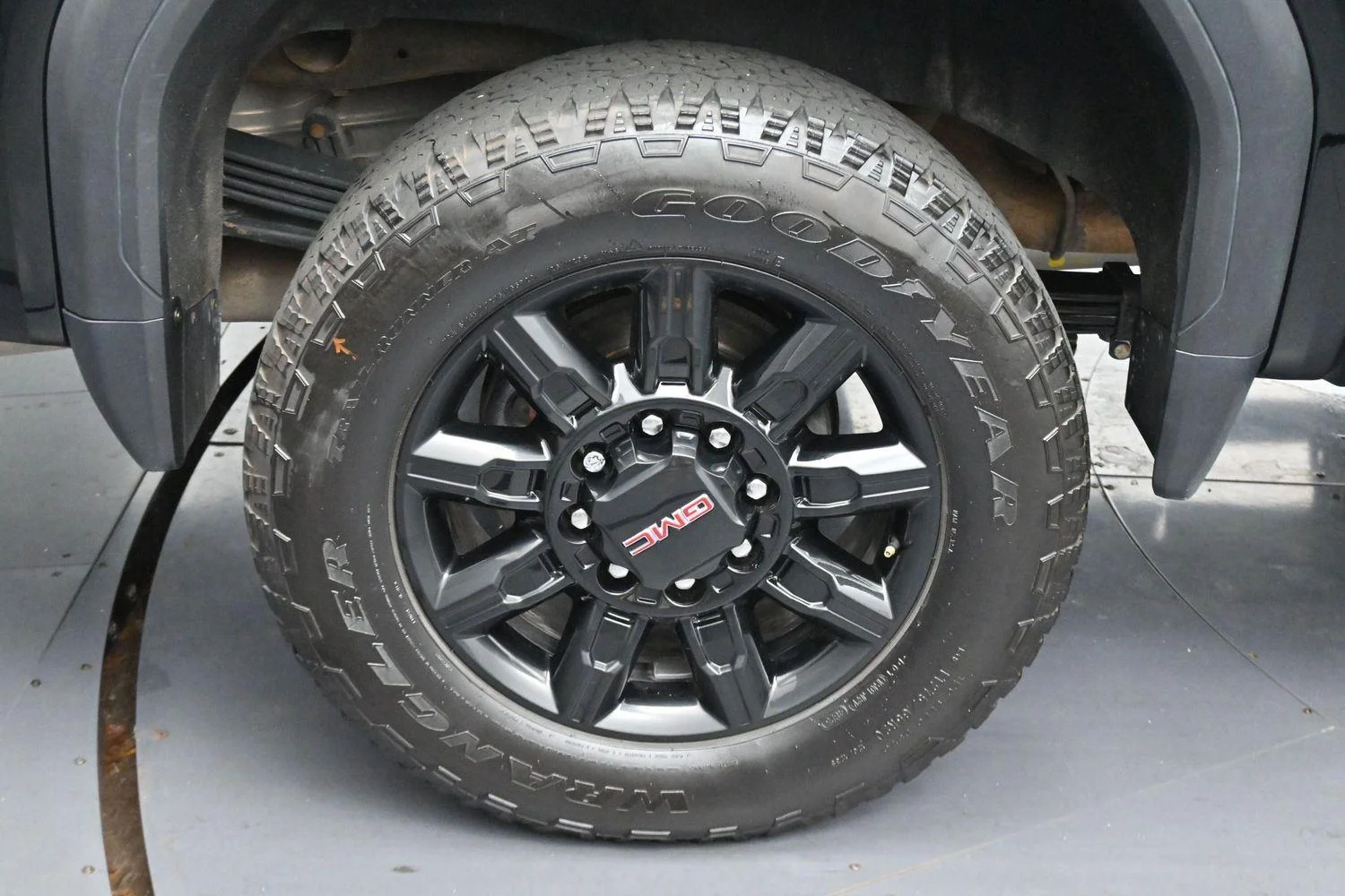 Used 2024 Onyx Black GMC AT4 image 36