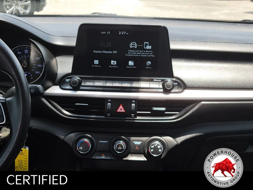 Used 2021 Black Kia LXS image 20