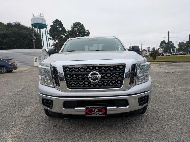 Used 2017 Silver Nissan SV image 9