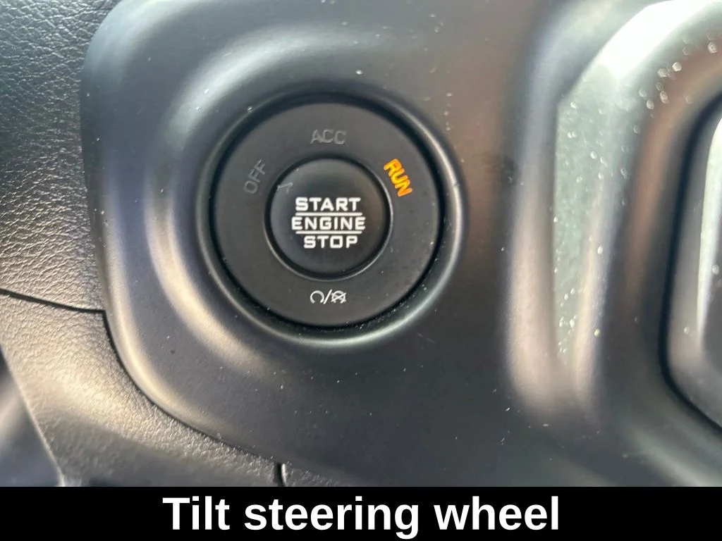 Used 2022 Gray Jeep Mojave image 43