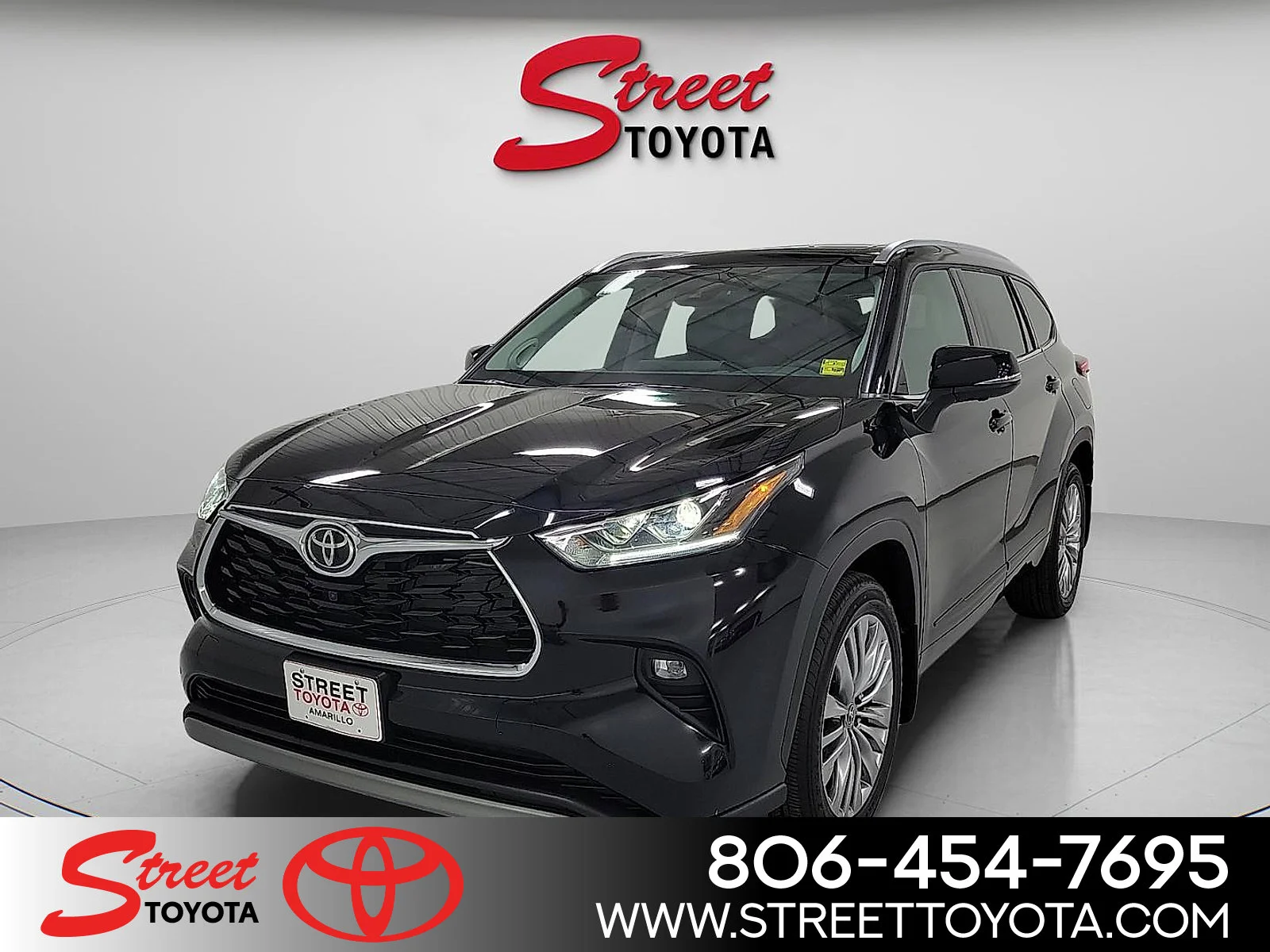 2026 Toyota Highlander Platinum AWD's photo