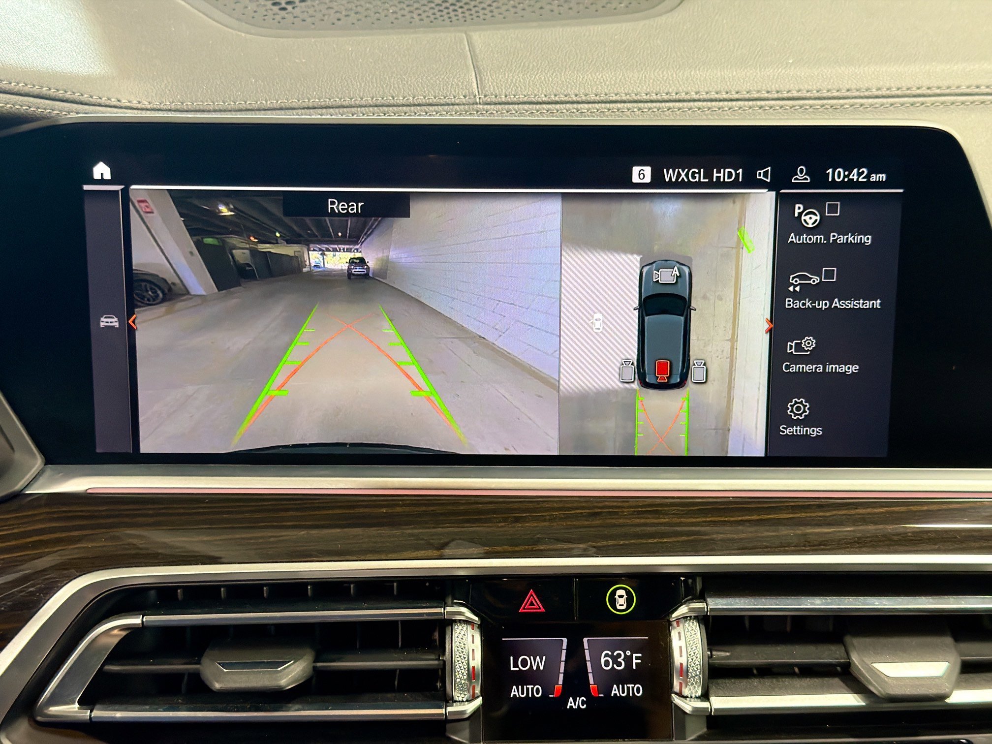 Used 2020 Jet Black BMW sDrive40i image 32