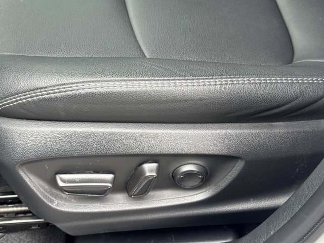 Used 2024 Beige Toyota XLE image 17