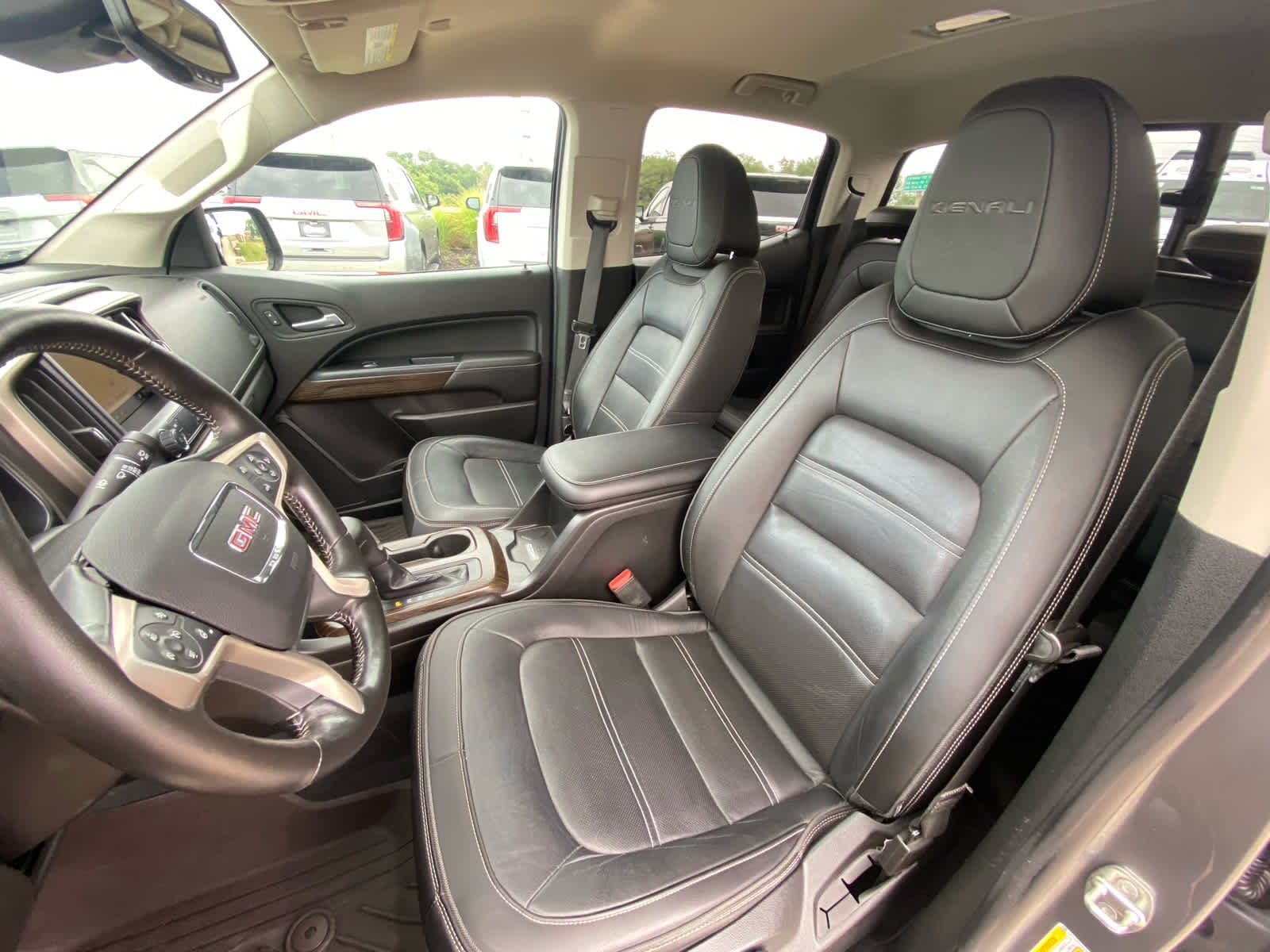 Used 2019 SATIN STEEL METALLIC GMC 4WD Denali image 20