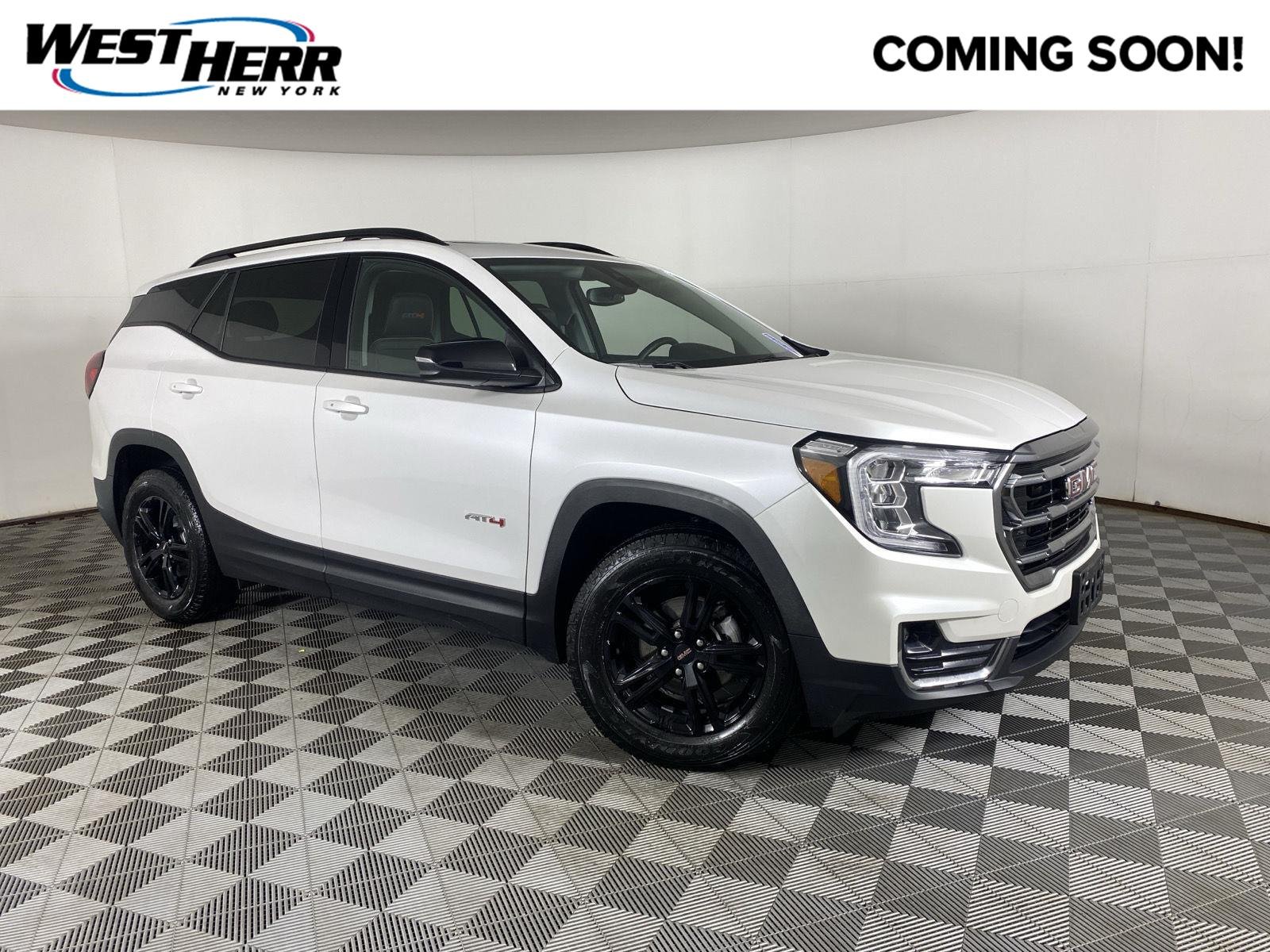 Used 2024 White Frost Tricoat GMC AT4 image 1