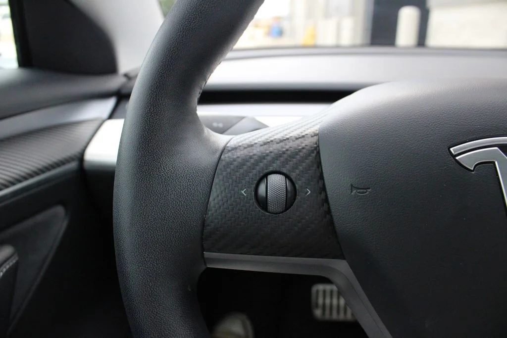 Used 2021 White Tesla Long Range image 11