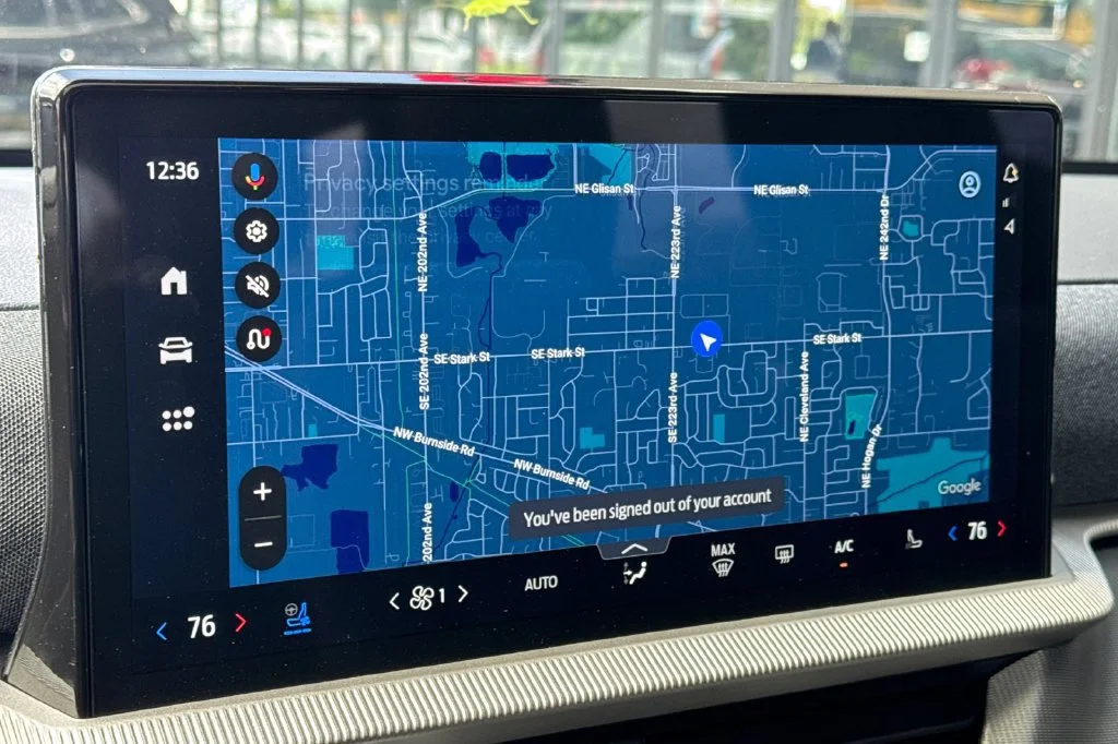 2025 Ford Explorer ST - Photo 20