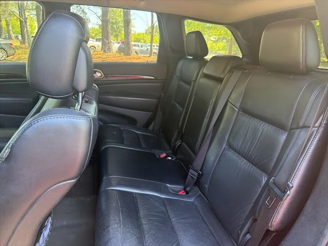 Used 2012 Red Jeep Laredo image 21