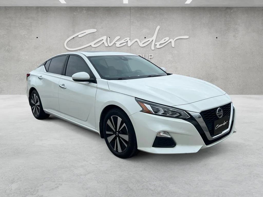 Used 2021 Nissan Altima SV with VIN 1N4BL4DV1MN419082 for sale in San Marcos, TX