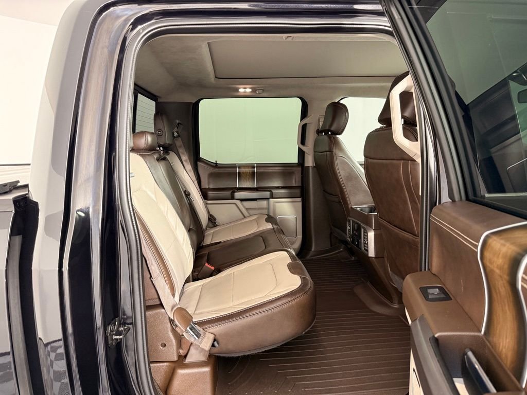 Used 2019 Black Metallic Ford Limited image 19