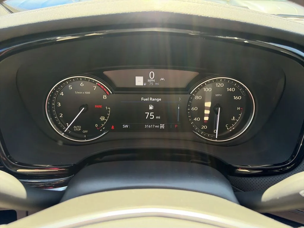 Used 2023 Green Cadillac Premium Luxury image 15