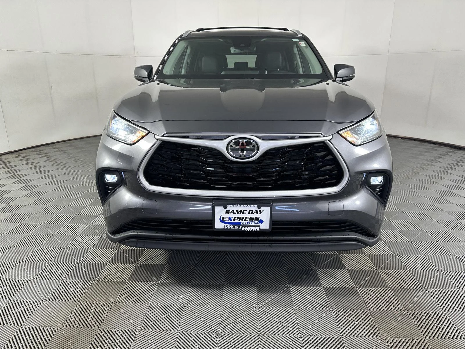 Used 2023 Magnetic Gray Metallic Toyota XLE image 2