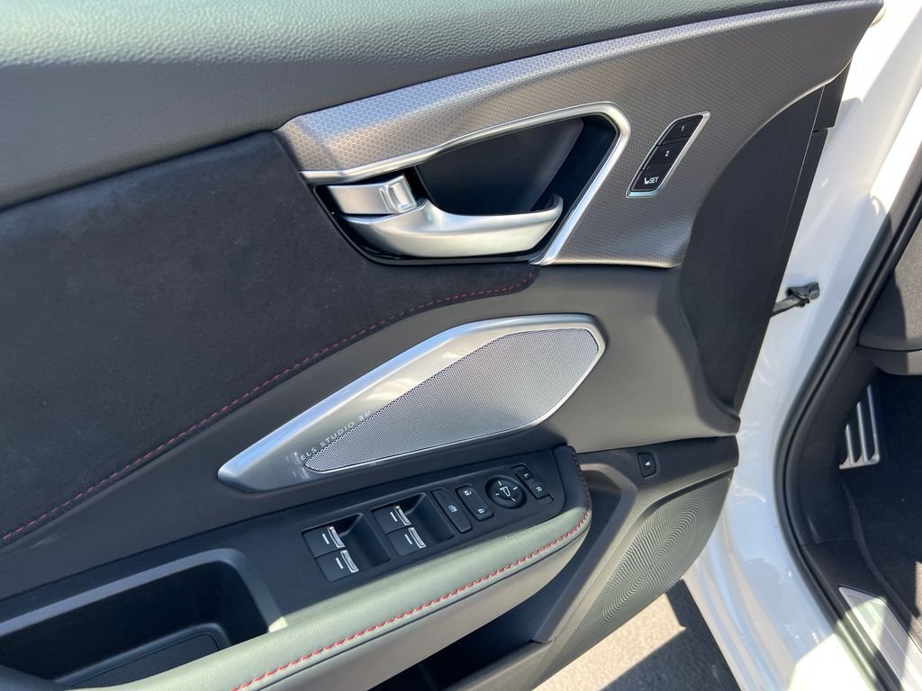 2026 Acura RDX A-Spec Package - Photo 13