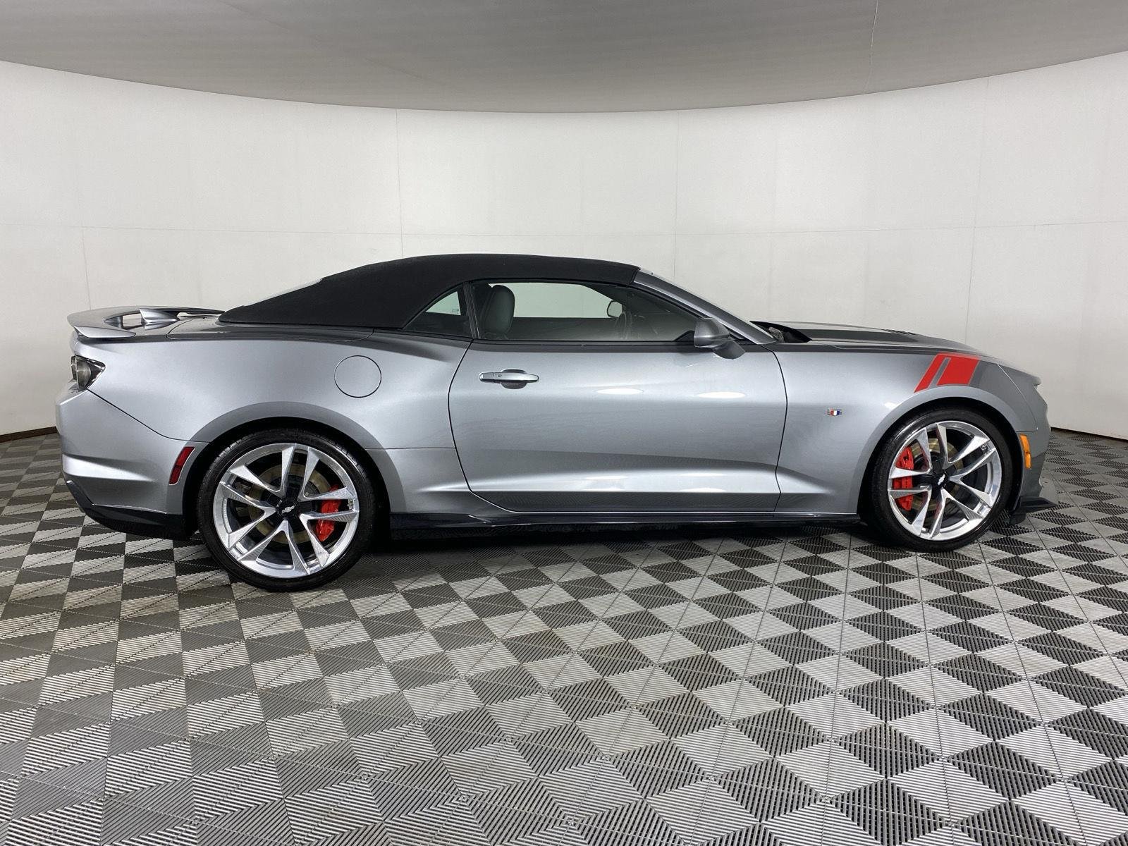 Used 2023 Sharkskin Metallic Chevrolet 2SS image 8