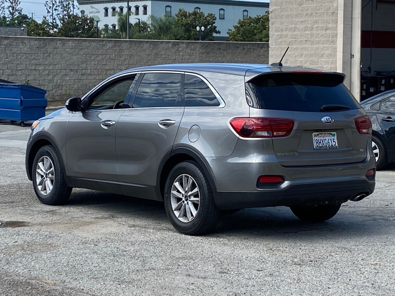 Used 2019 Titanium Silver Kia LX image 3