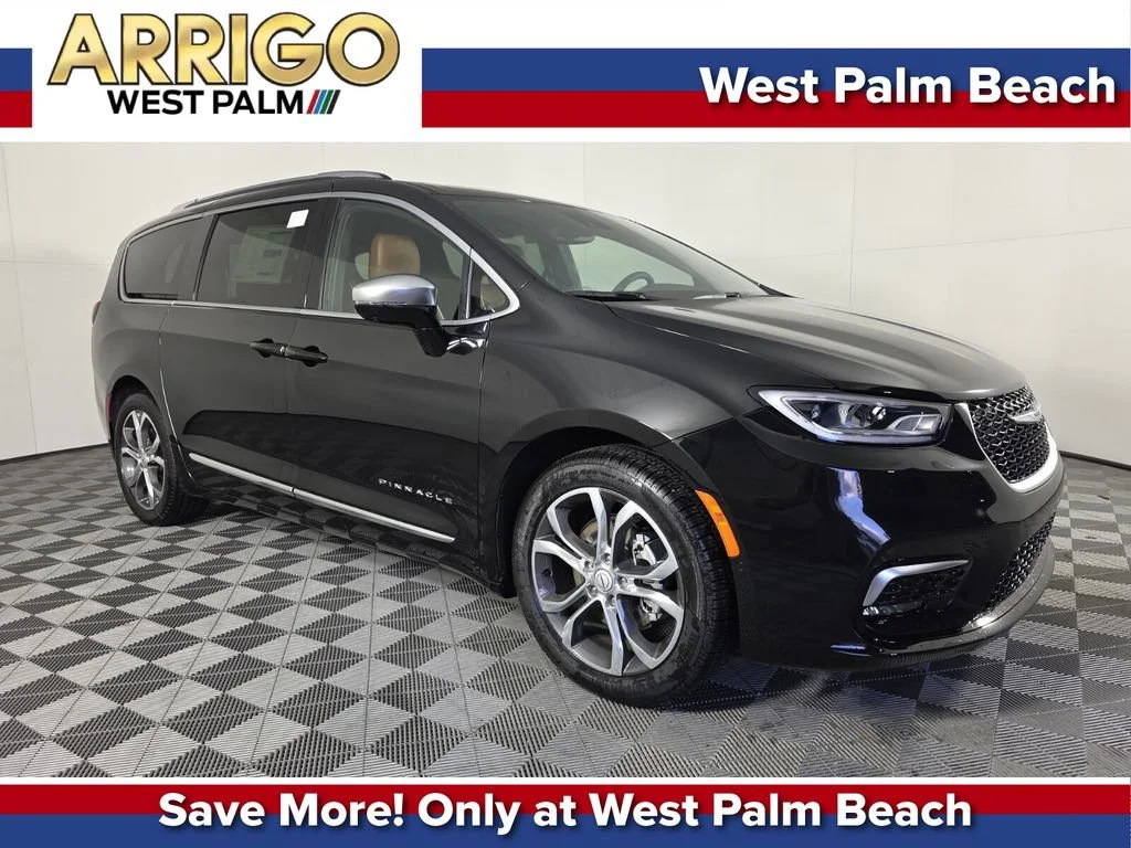 2026 Chrysler Pacifica Pinnacle's photo