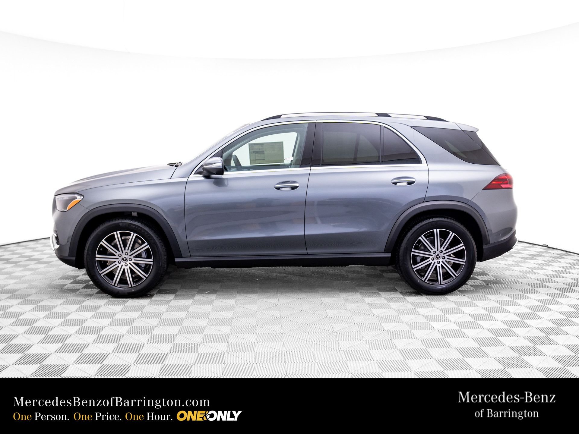 New 2026 Selenite Grey Metallic Mercedes-Benz GLE 350 image 2