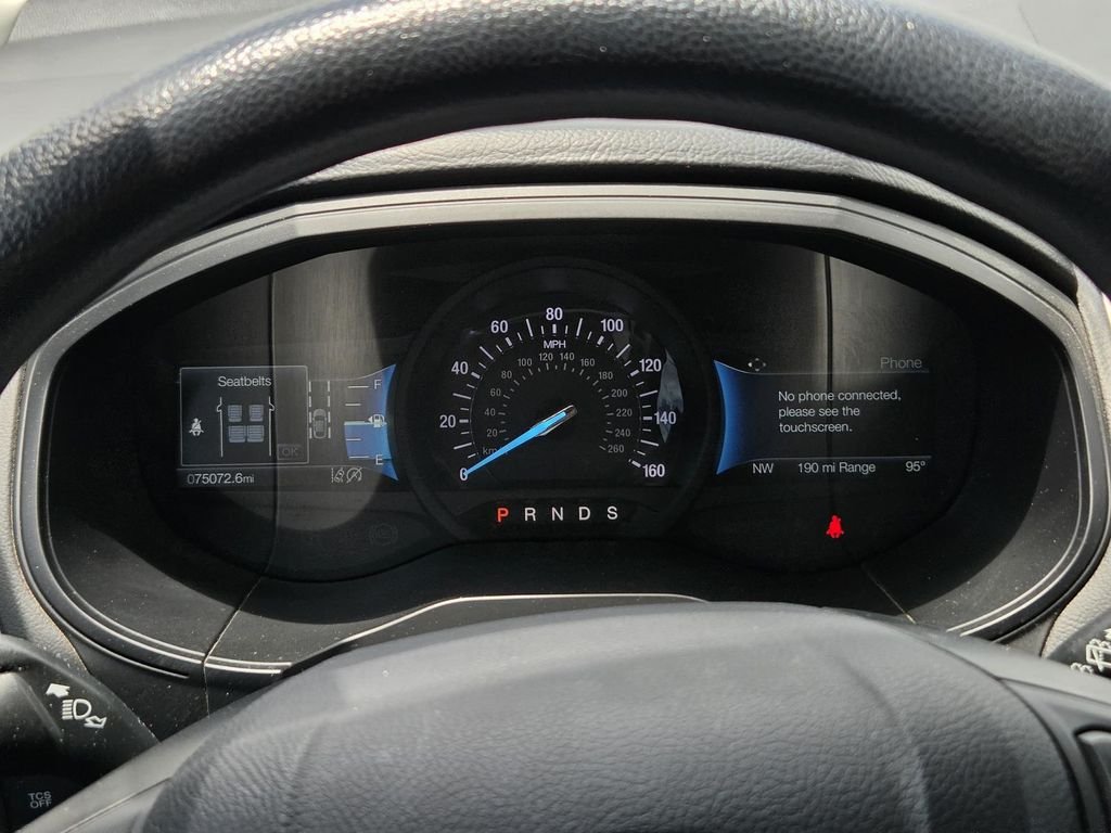 Used 2023 Oxford White Ford SE image 31
